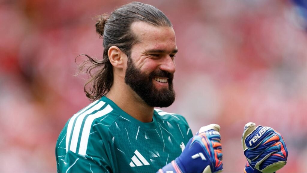 Alisson Won’t Wear Captain’s Armband Despite Being Vice-Captain Alisson Won’t Wear Captain’s Armband Despite Being Vice-Captain
